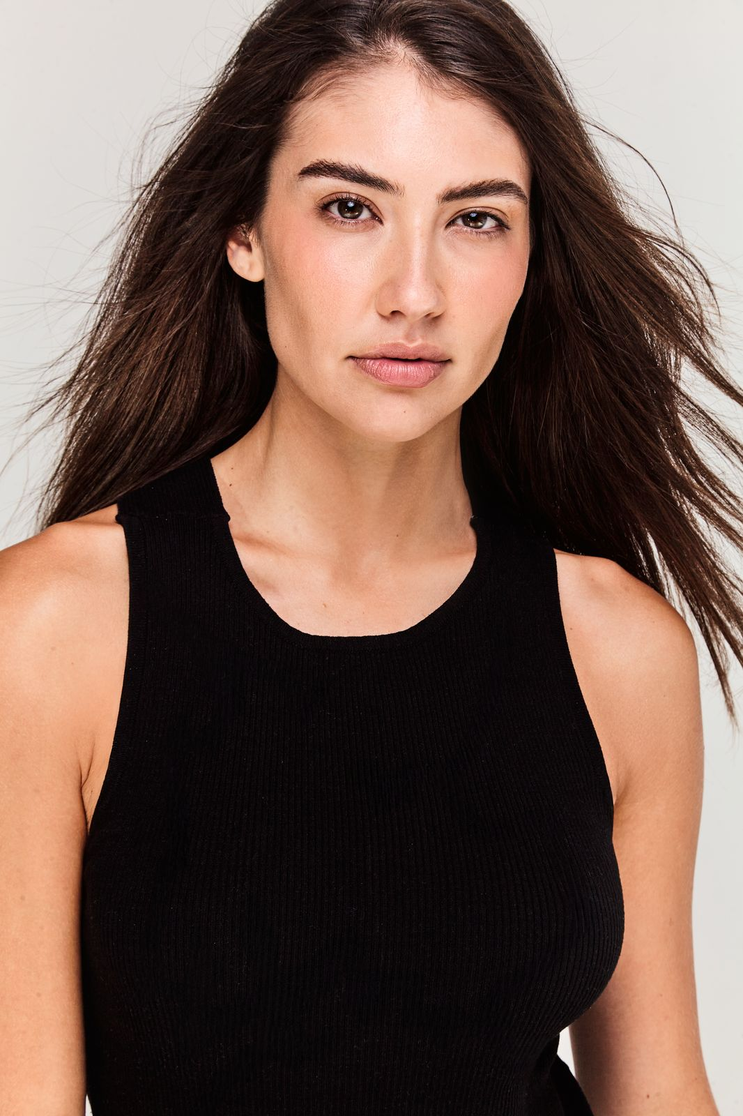 Alicia Zambello - Front Management