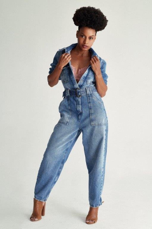 Amanda Alencar - Front Management