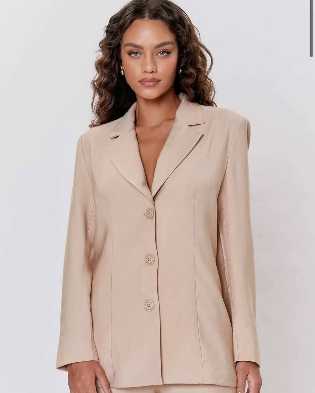 Ana Beatriz Reis - Front Management