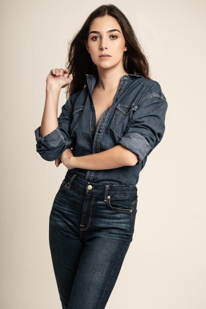 Ana Vinciprova - Front Management