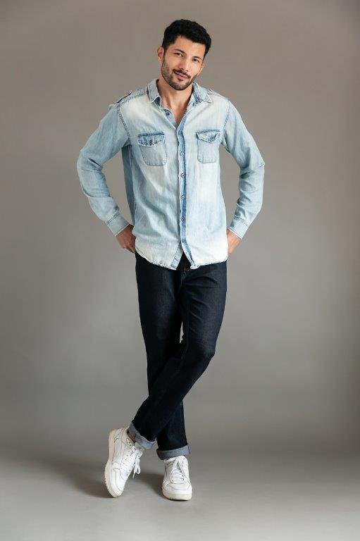 André Sena - Front Management