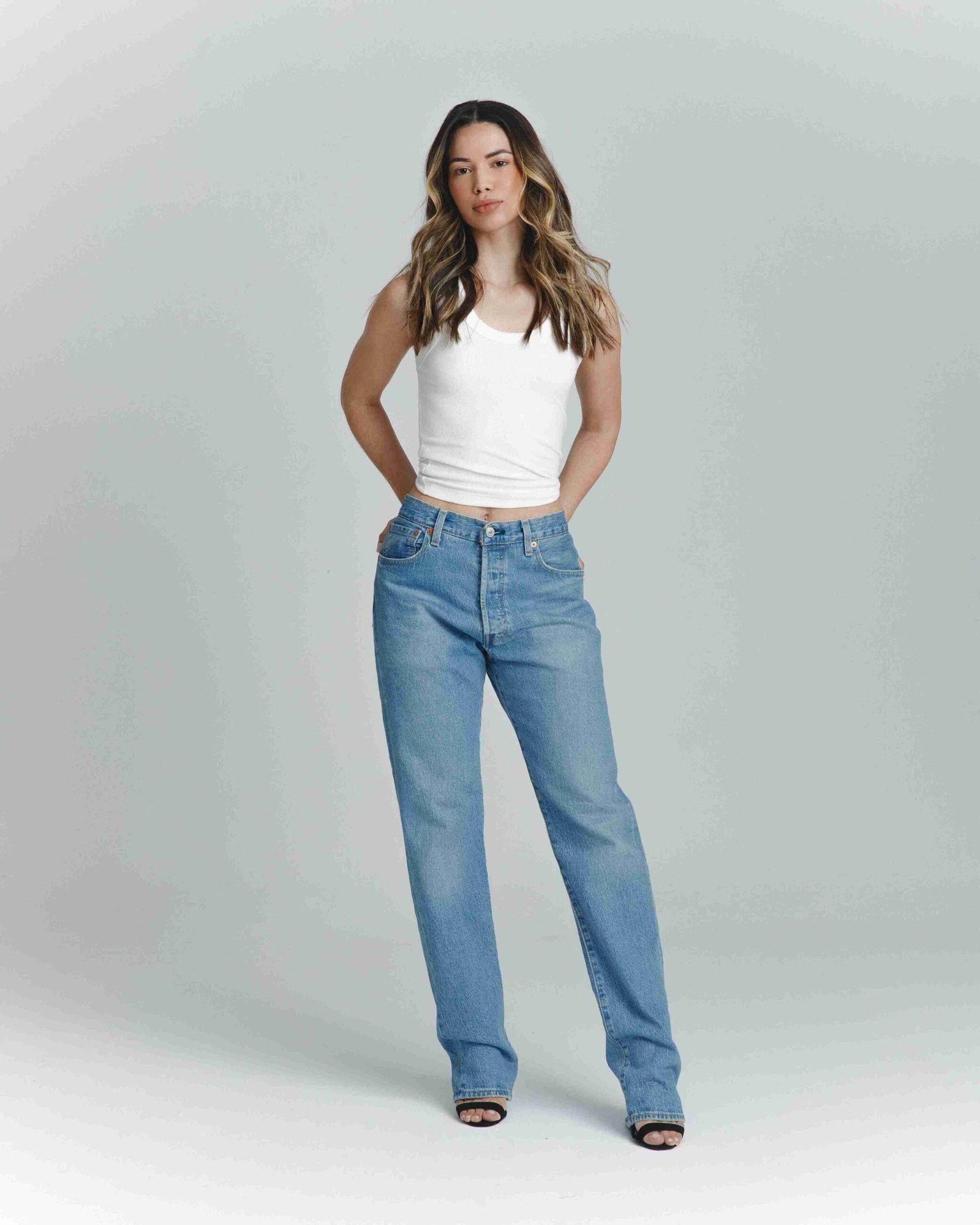 Bianca Makeli - Front Management