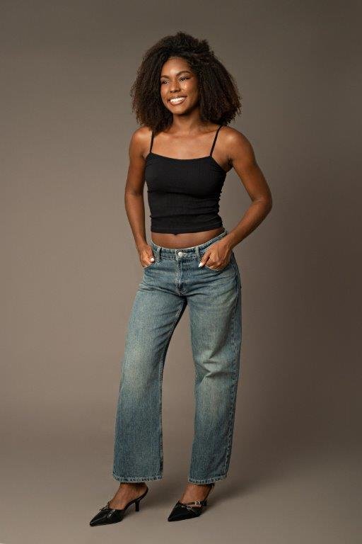 Bruna Gonçalves - Front Management