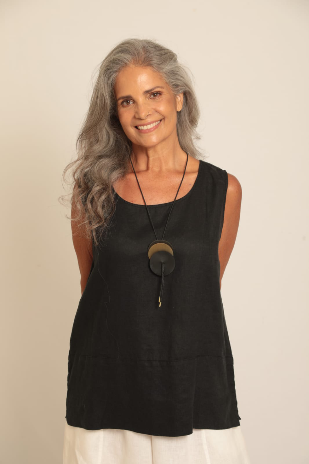 Cláudia Tavares - Front Management