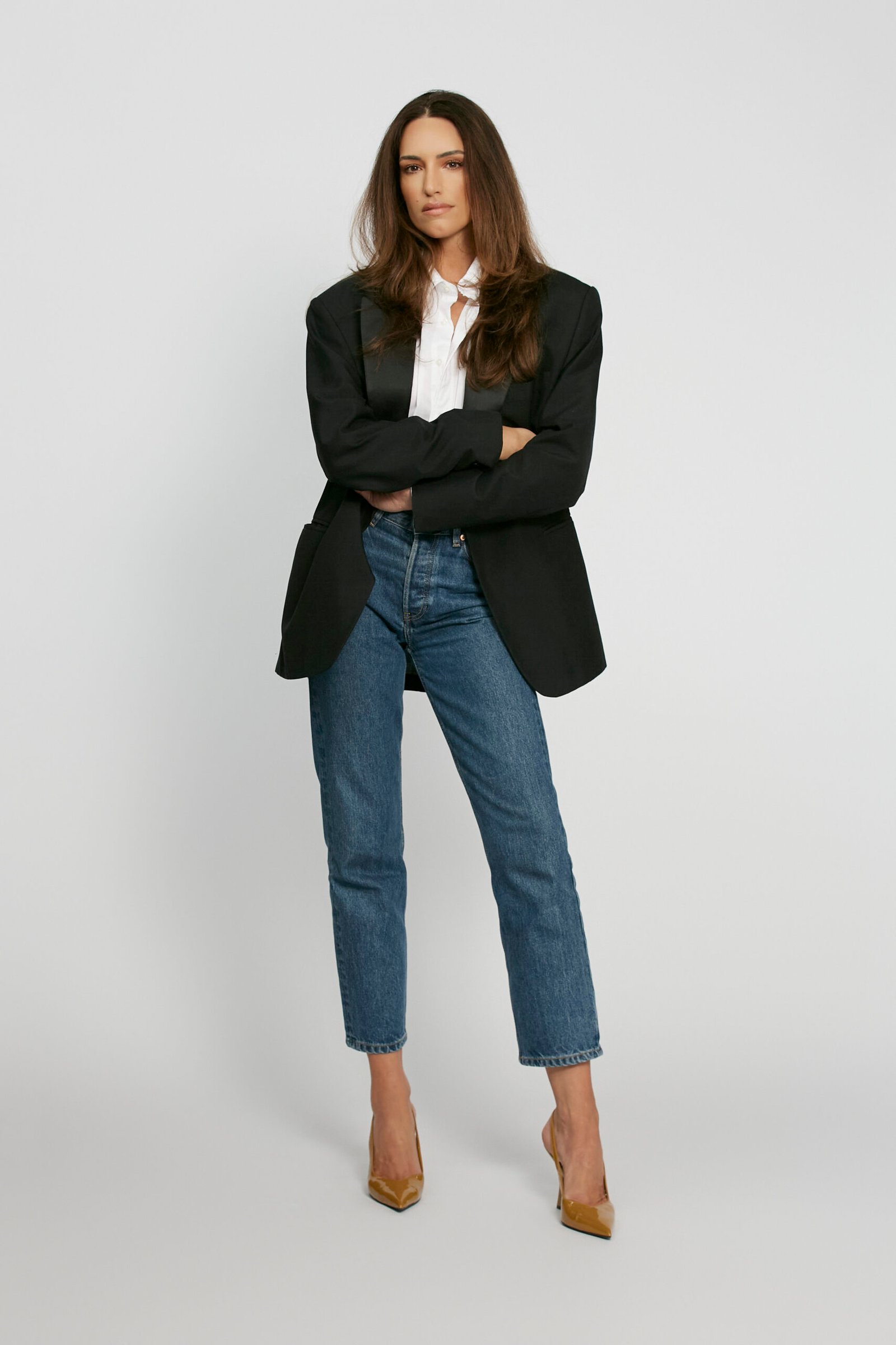 Daniella Faccinelli - Front Management