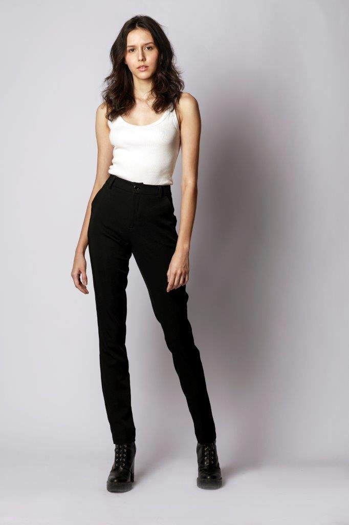 Dayana Fidalgo - Front Management