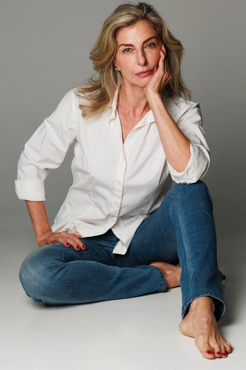 Deise Manttuano - Front Management