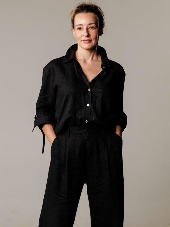 Gabrielle Guerra - Front Management