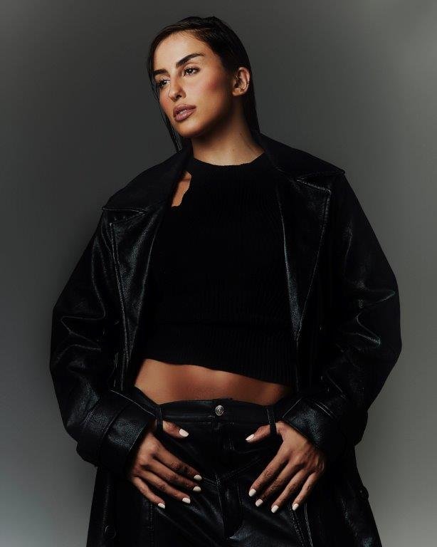 Giovanna Bello - Front Management