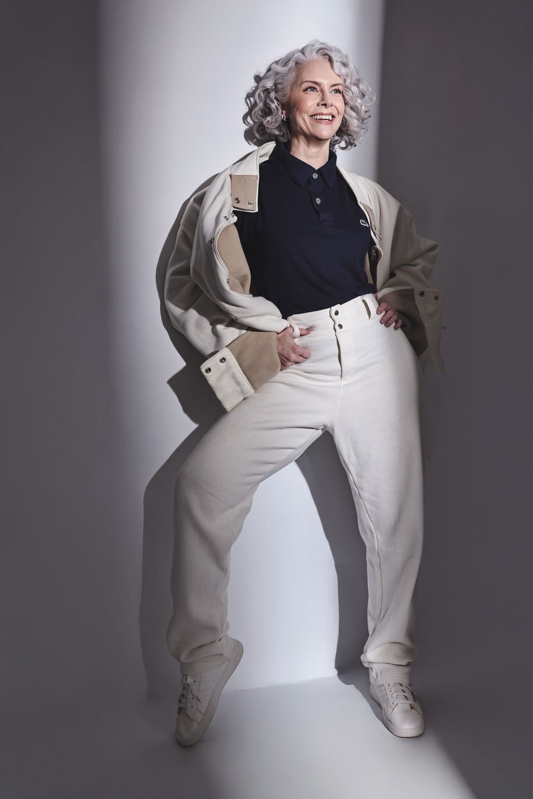 Janaina Peres - Front Management