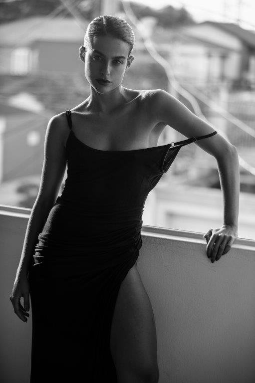 Juliana Calderari - Front Management