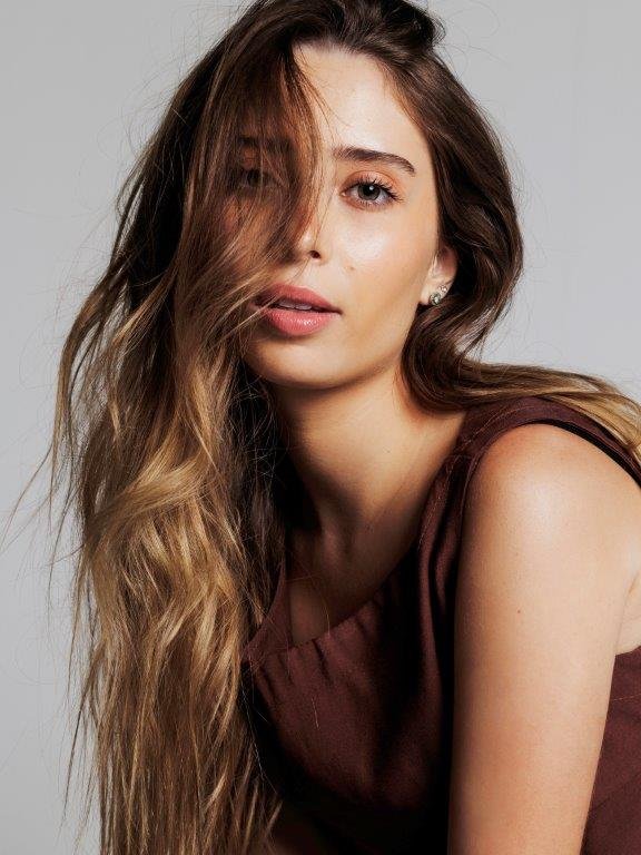 Karen Taboada - Front Management