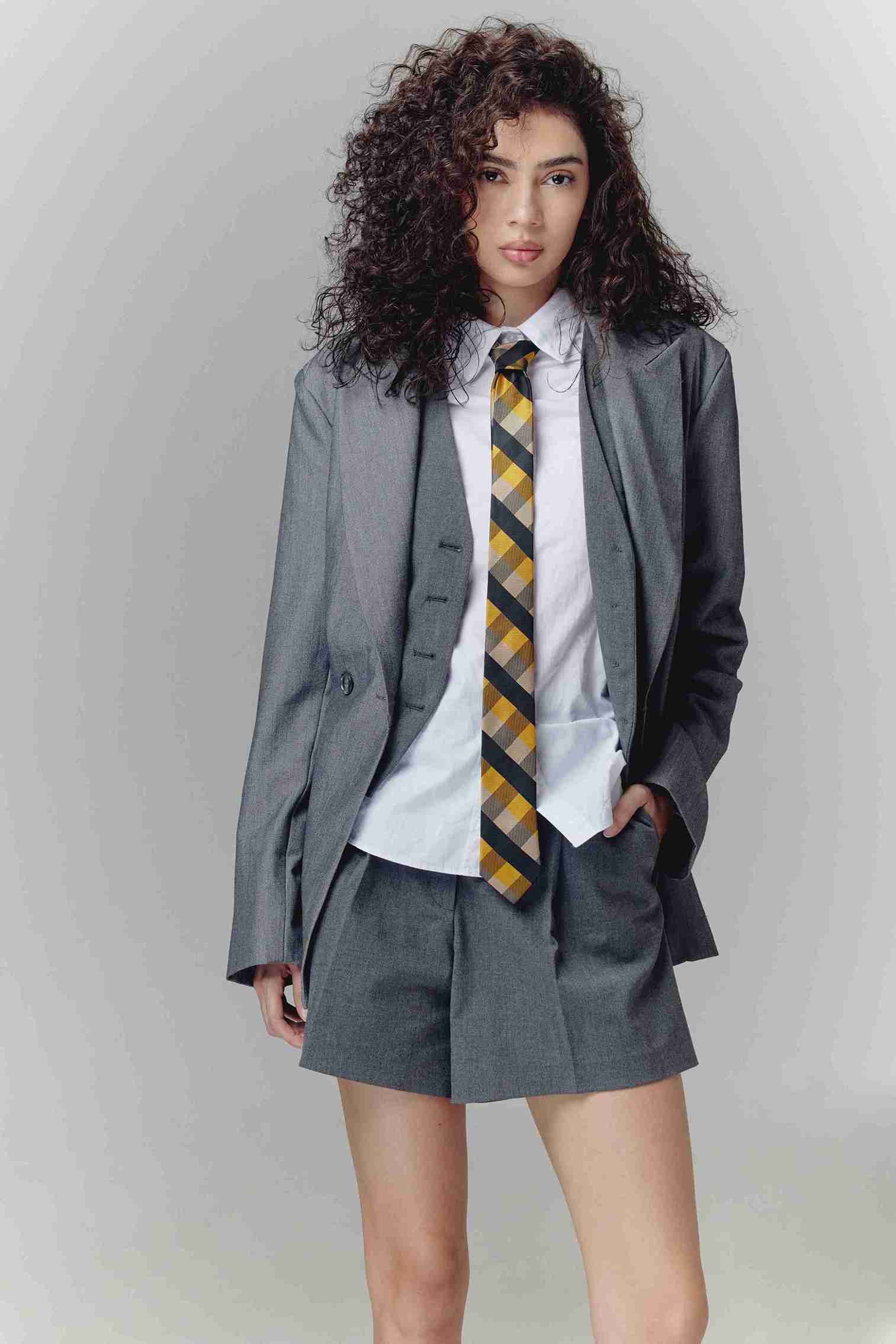 Karina Reis - Front Management