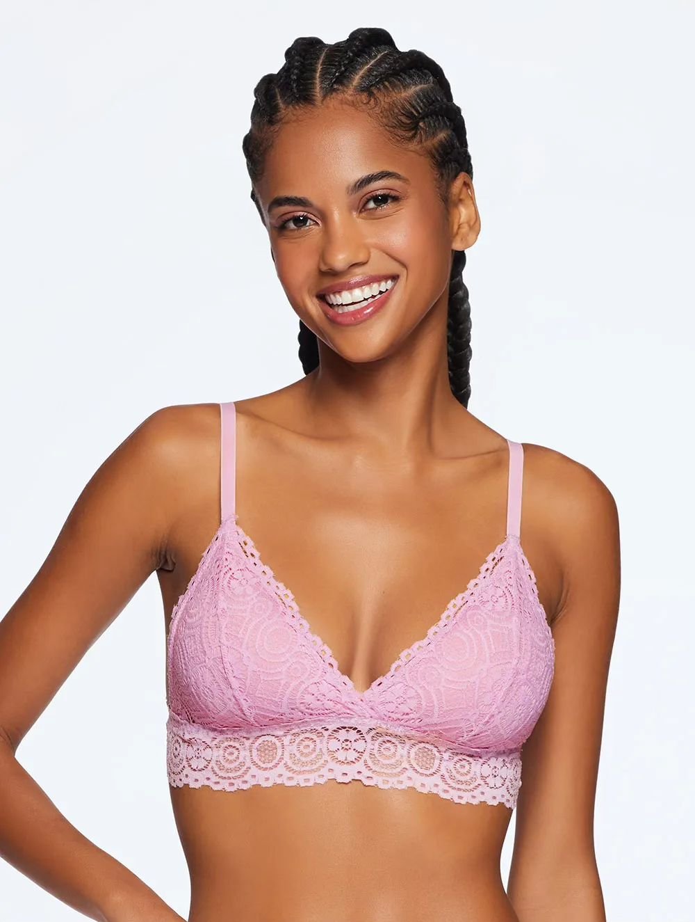 Lara Marinho - Front Management