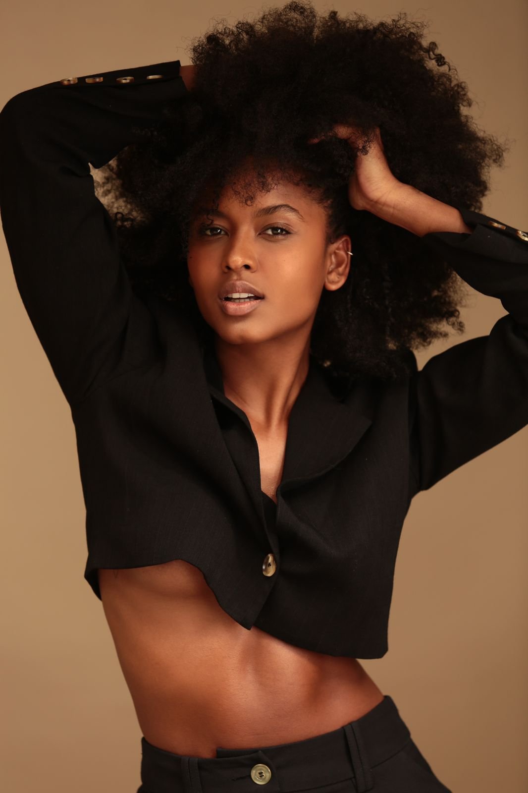 Lary Nascimento - Front Management