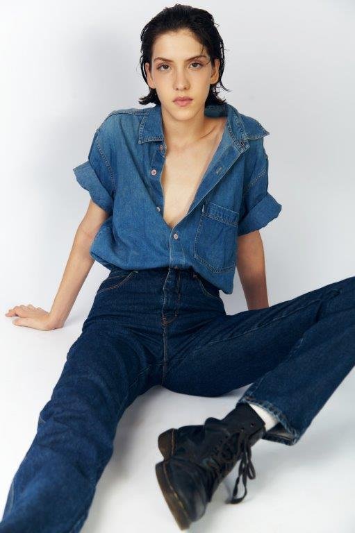 Laura Necco - Front Management