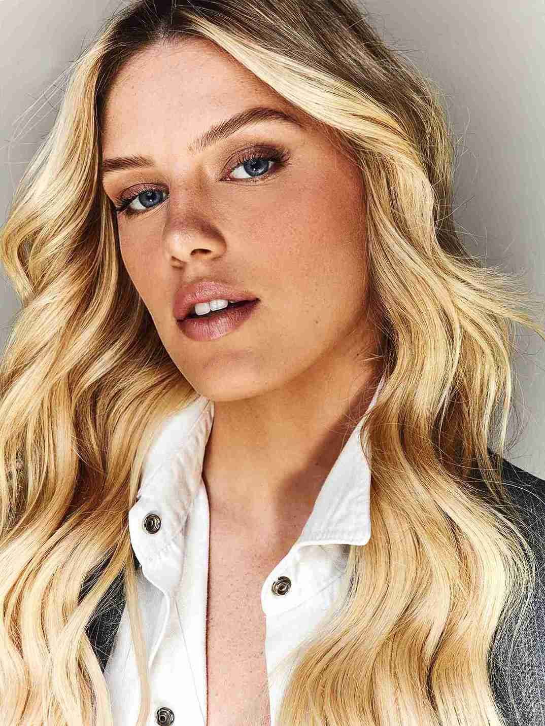 Luanna Bikic Brandt - Front Management