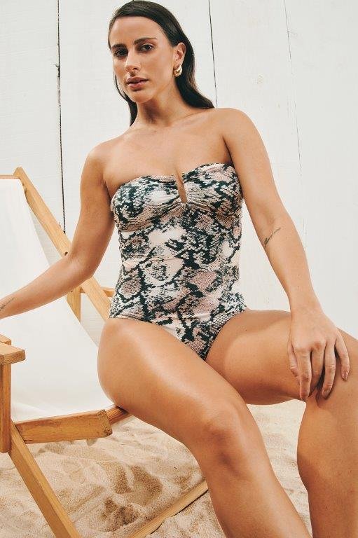 Luisa Souza - Front Management